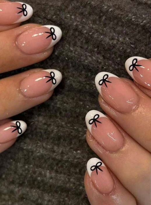 Ombre baby boomer pink white gradient gel nails