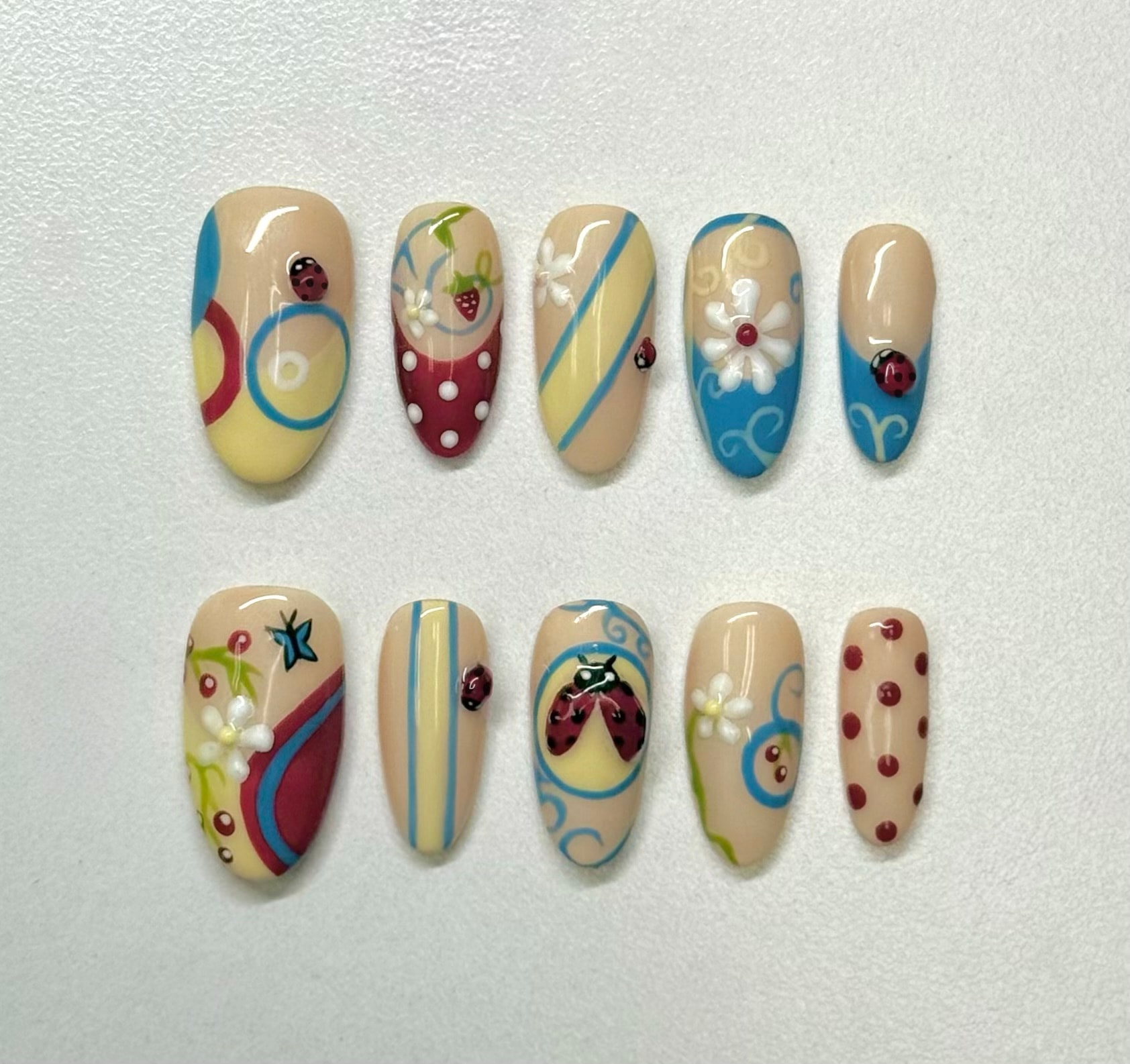 Stiletto chrome holographic press-on nails